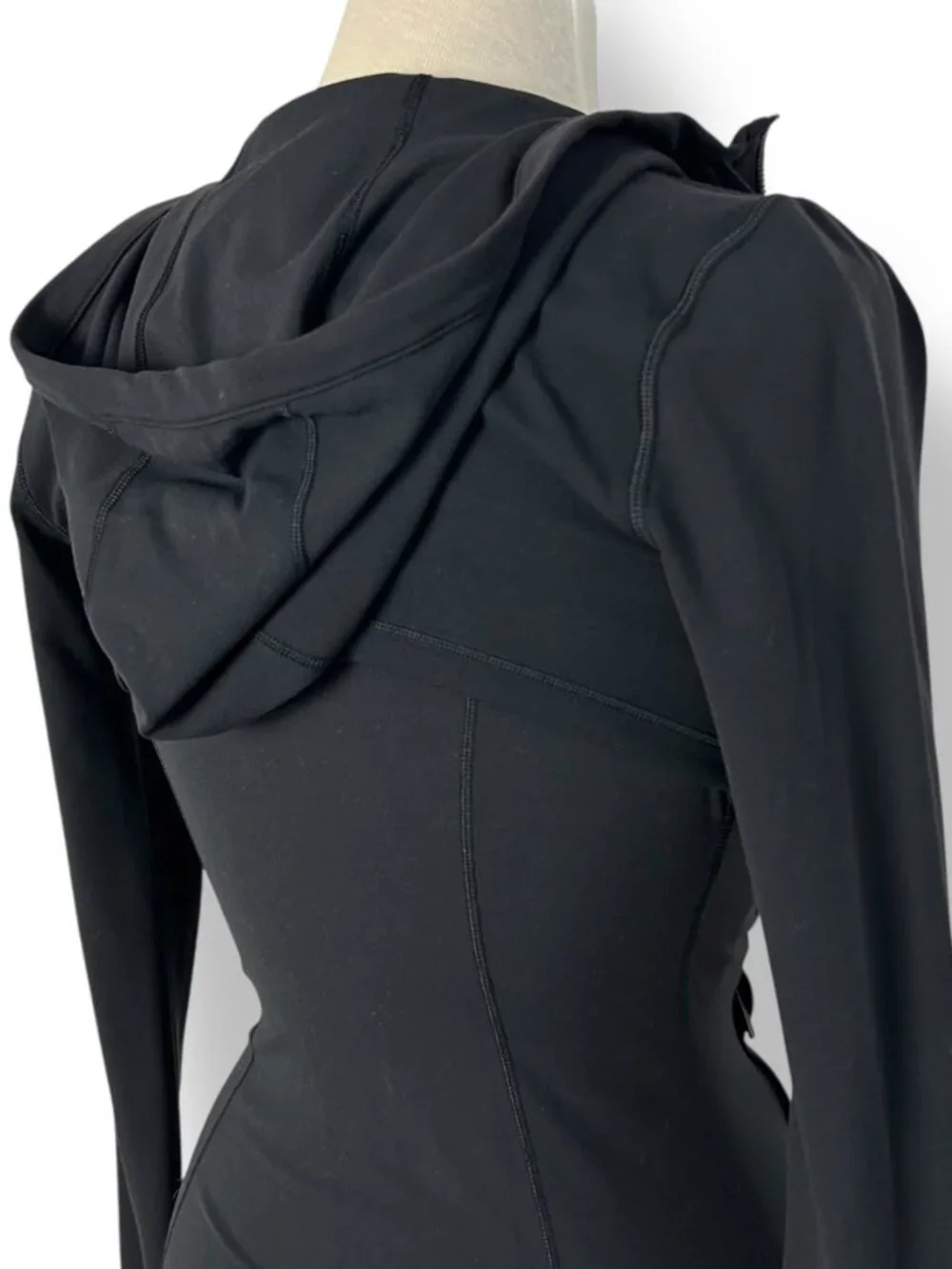Lululemon Women's Define Hooded Nulu Jacket Black Full Zip Pockets Slim Fit Sz 2 - Picture 6 of 10